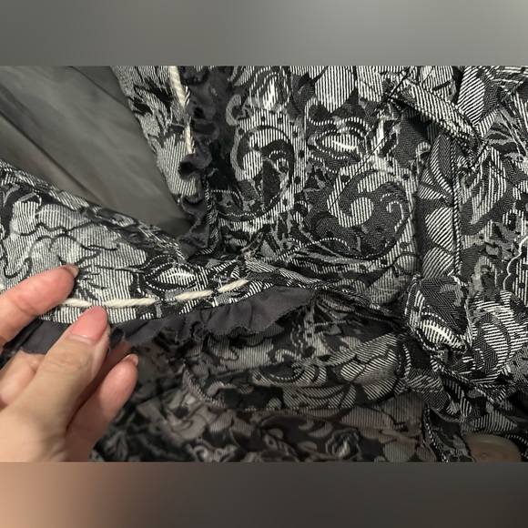 Anthropologie Nick and Mo Vintage inspired knee length coat - Size Medium - Picture 5 of 10